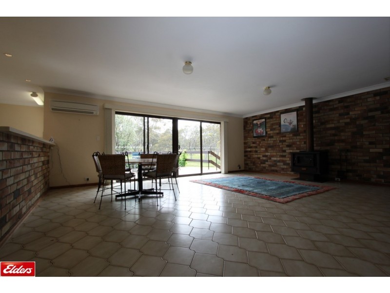 733 Old Cooma Road, Googong NSW 2620