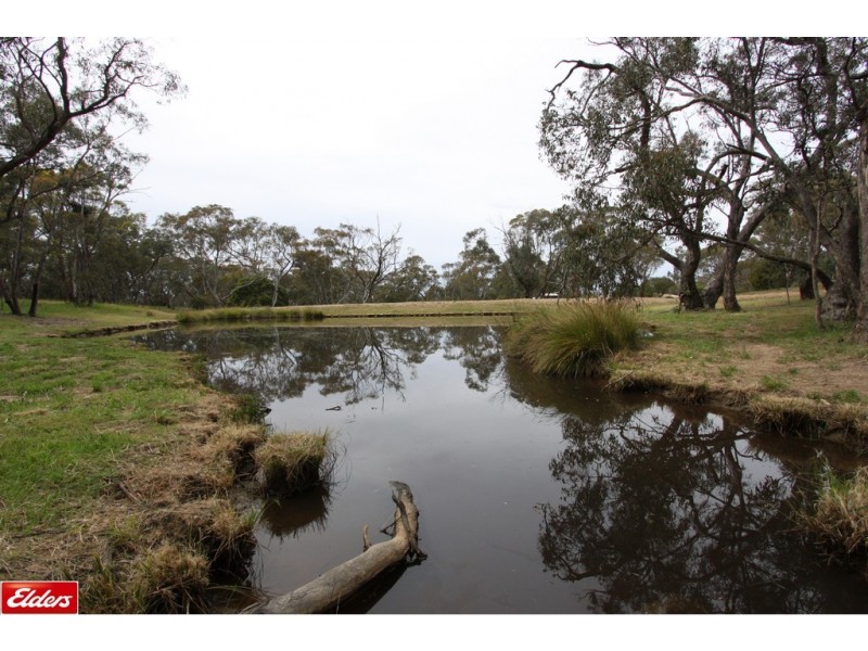 733 Old Cooma Road, Googong NSW 2620