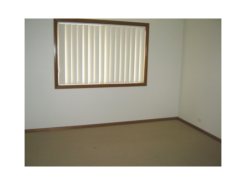 19 Stonehaven Circuit, Queanbeyan NSW 2620