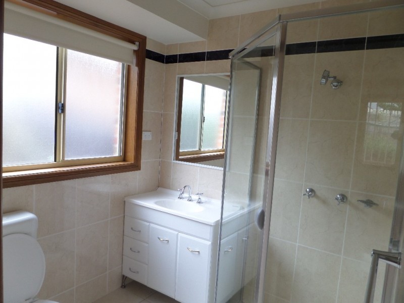 19 Stonehaven Circuit, Queanbeyan NSW 2620