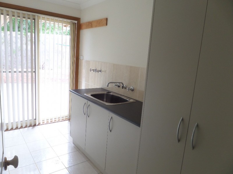 19 Stonehaven Circuit, Queanbeyan NSW 2620