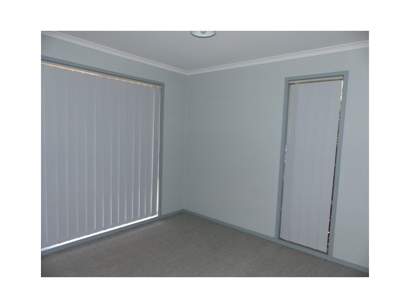 4A Delmar Crescent, Queanbeyan NSW 2620