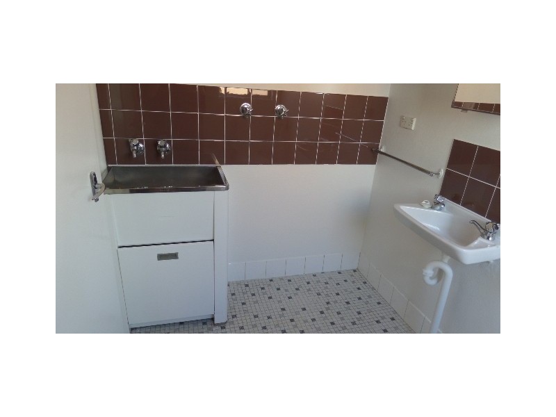8/124 Henderson Road, Queanbeyan NSW 2620