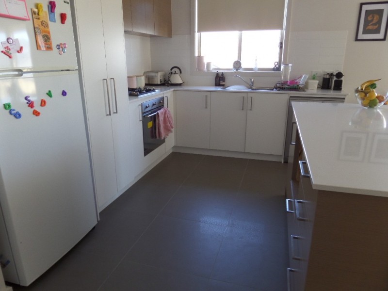 21 Insley Street, Googong NSW 2620