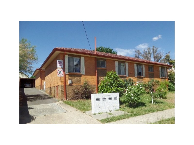 2/56 Atkinson Street, Queanbeyan NSW 2620