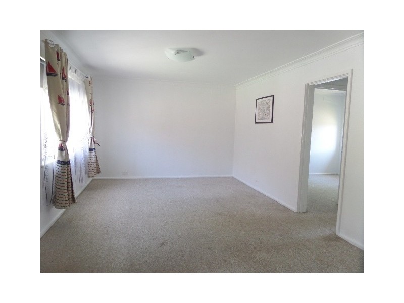2/56 Atkinson Street, Queanbeyan NSW 2620