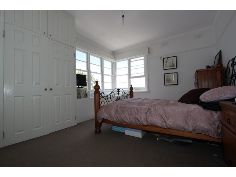 43 Stornaway Road, Queanbeyan NSW 2620