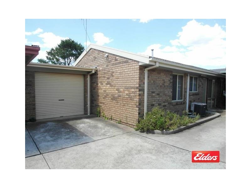 2/8 Frederick Street, Crestwood NSW 2620