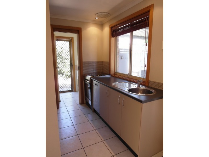 2/8 Frederick Street, Crestwood NSW 2620