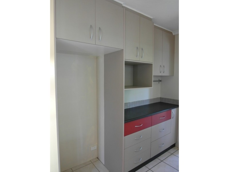 2/8 Frederick Street, Crestwood NSW 2620