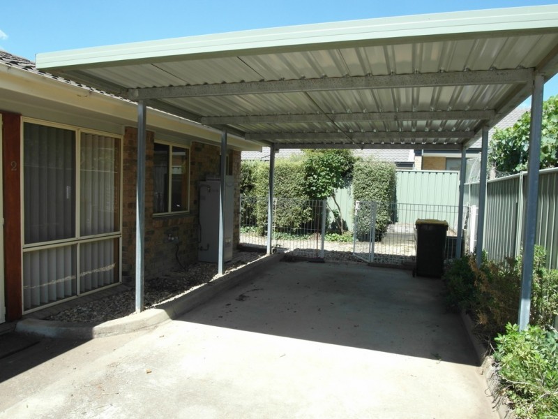 2/8 Frederick Street, Crestwood NSW 2620