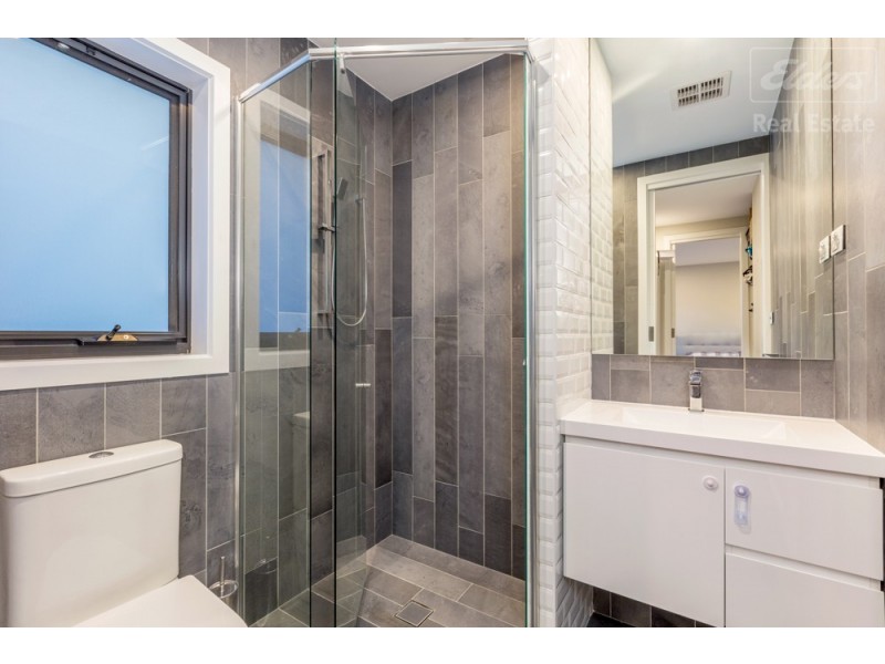 11 Insley Street, Googong NSW 2620