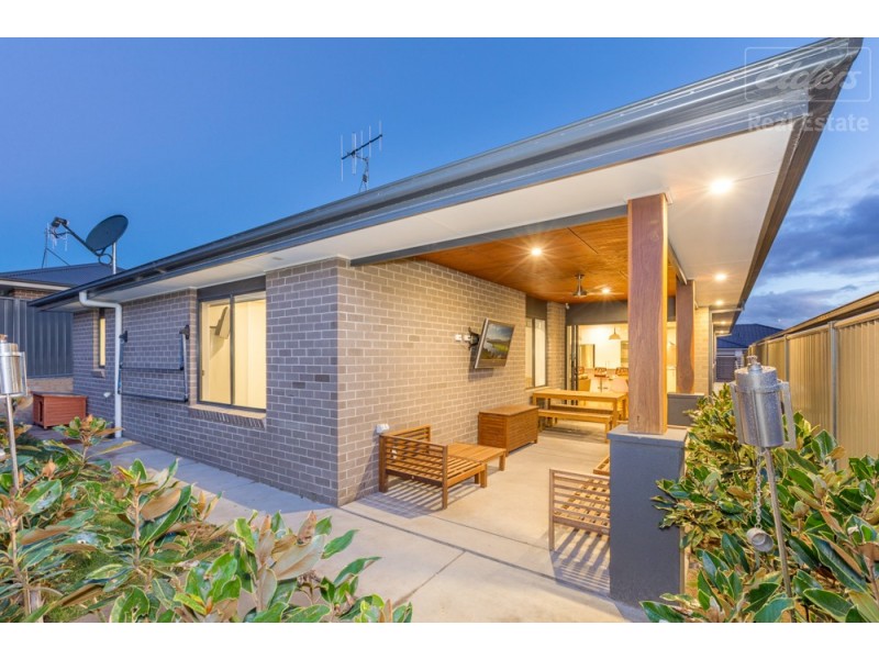 11 Insley Street, Googong NSW 2620