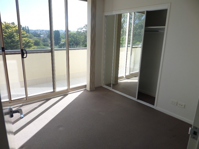 33/12 Waniassa Street, Queanbeyan NSW 2620