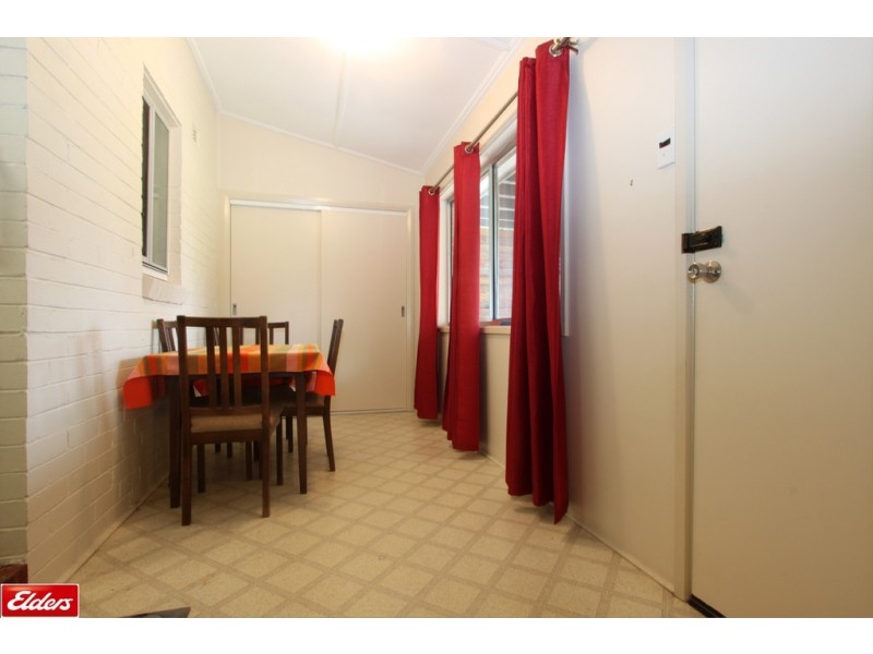 6 Bruce Street, Queanbeyan NSW 2620