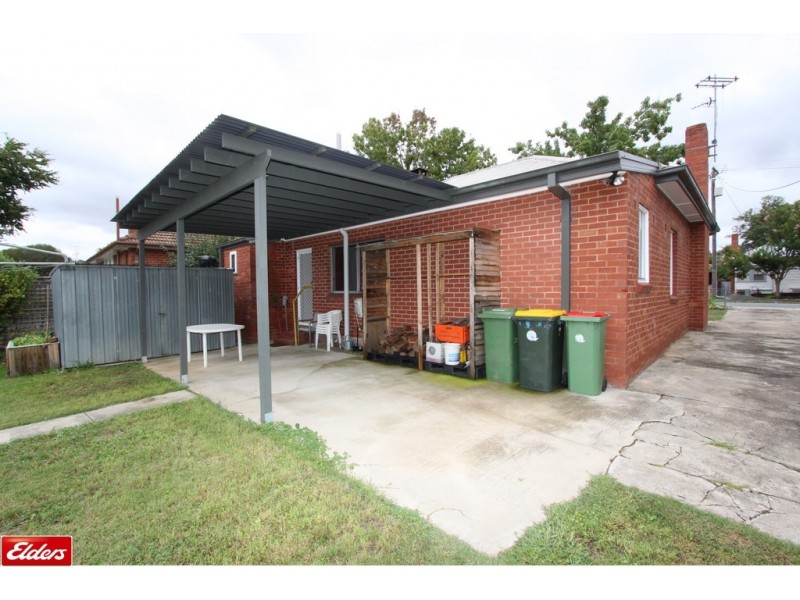 6 Bruce Street, Queanbeyan NSW 2620