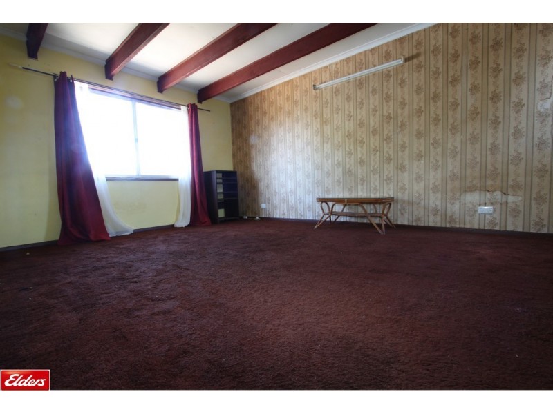 39 Thorpe Avenue, Queanbeyan NSW 2620