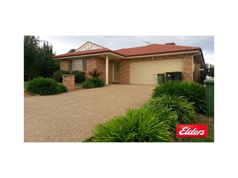 28 Unwin Avenue, Jerrabomberra NSW 2619