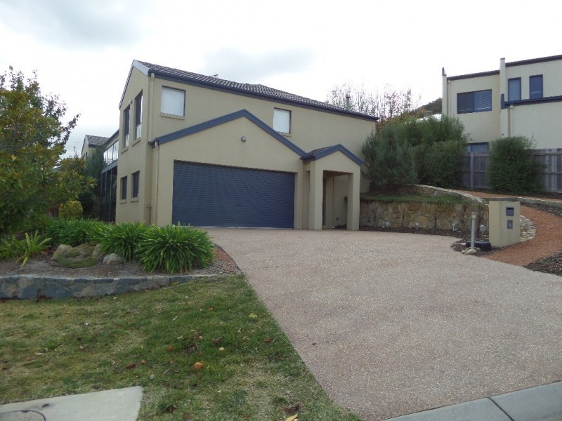 1 Minda Place, Jerrabomberra NSW 2619