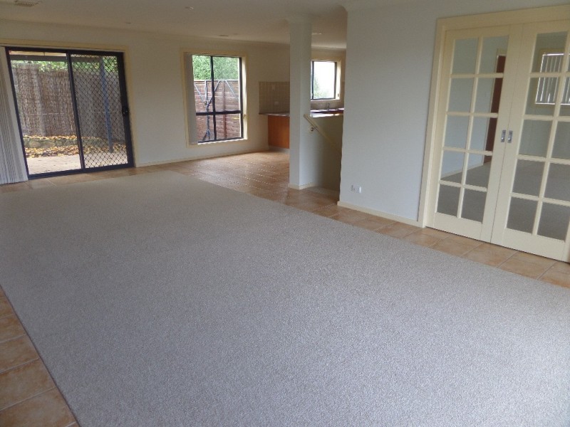 1 Minda Place, Jerrabomberra NSW 2619