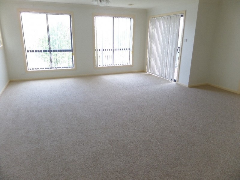 1 Minda Place, Jerrabomberra NSW 2619