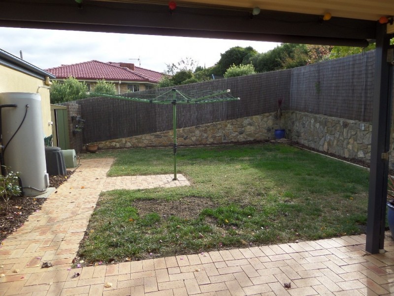 1 Minda Place, Jerrabomberra NSW 2619