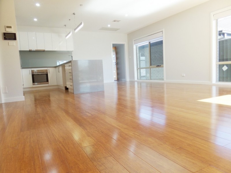 13 Insley Street, Googong NSW 2620