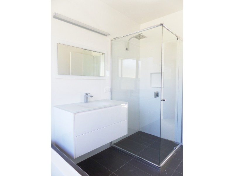 13 Insley Street, Googong NSW 2620