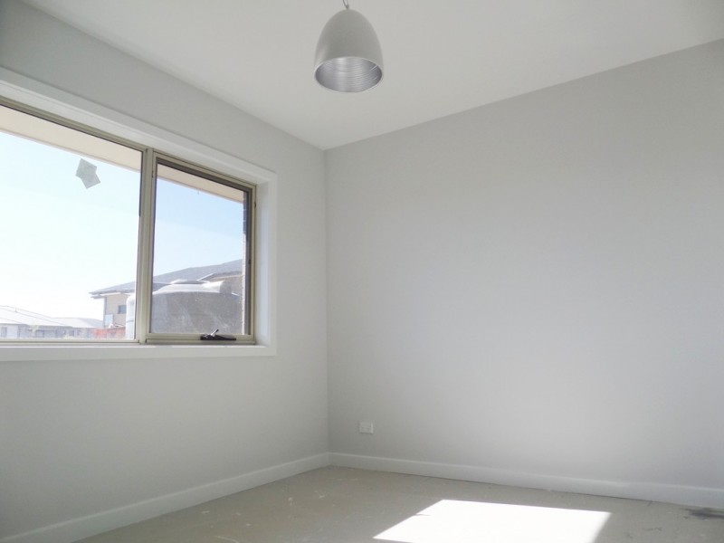 13 Insley Street, Googong NSW 2620