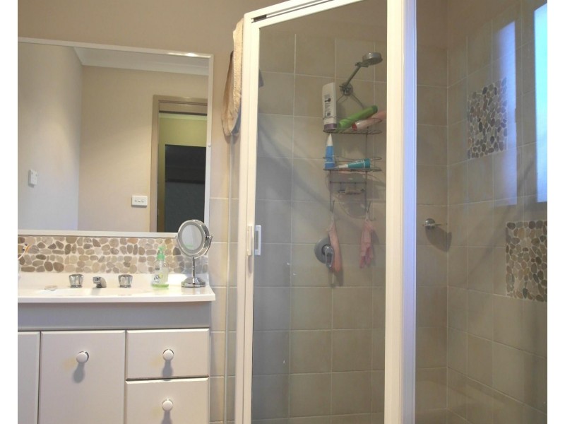 67 Thomas Royal Gardens, Queanbeyan NSW 2620