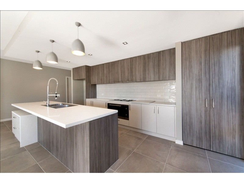 3 Alchin Street, Googong NSW 2620