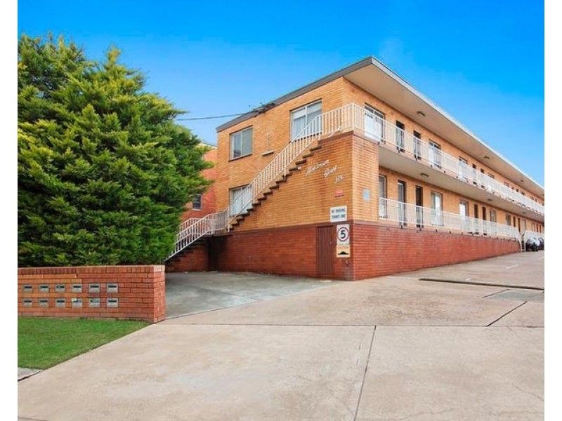 2/124 Henderson Road, Queanbeyan NSW 2620