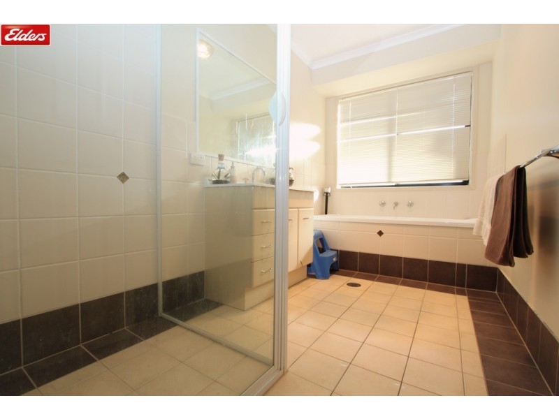 3 Euroka Place, Jerrabomberra NSW 2619