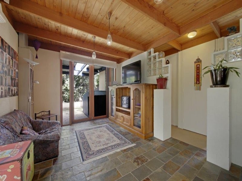 41 Parkview Crescent, Jerrabomberra NSW 2619