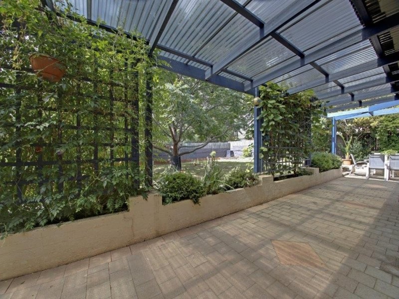 41 Parkview Crescent, Jerrabomberra NSW 2619