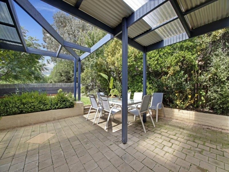 41 Parkview Crescent, Jerrabomberra NSW 2619