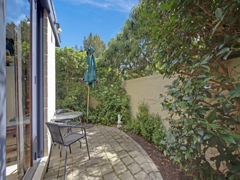 41 Parkview Crescent, Jerrabomberra NSW 2619