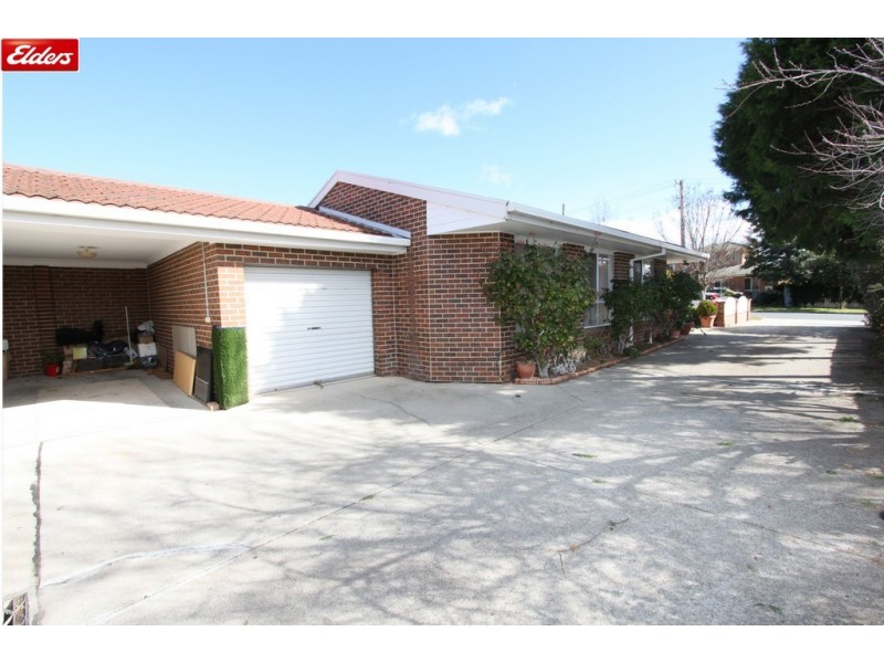 1/6 McKeahnie Street, Crestwood NSW 2620