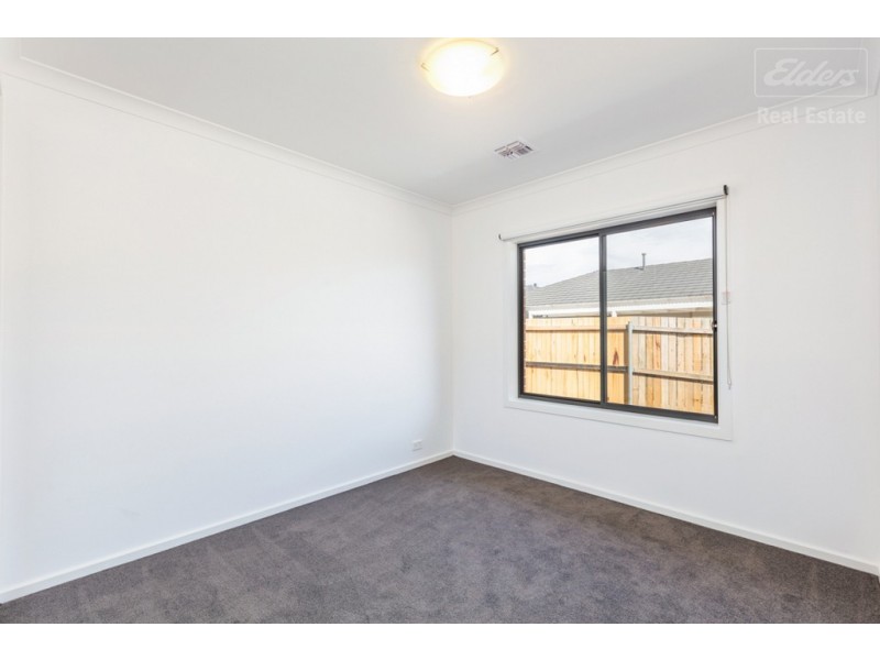 21 Merlin Crescent, Googong NSW 2620