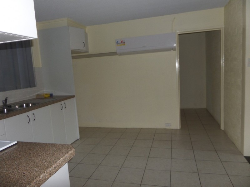 19/39 Thuralilly Street, Queanbeyan NSW 2620