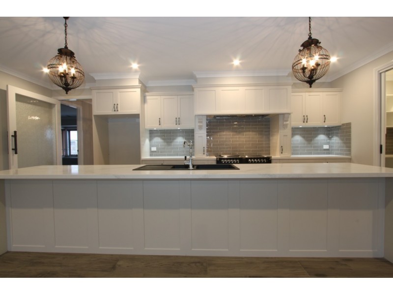 3 Baxter Loop, Googong NSW 2620