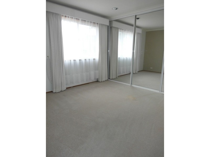 5/24 Bungendore Road, Queanbeyan NSW 2620