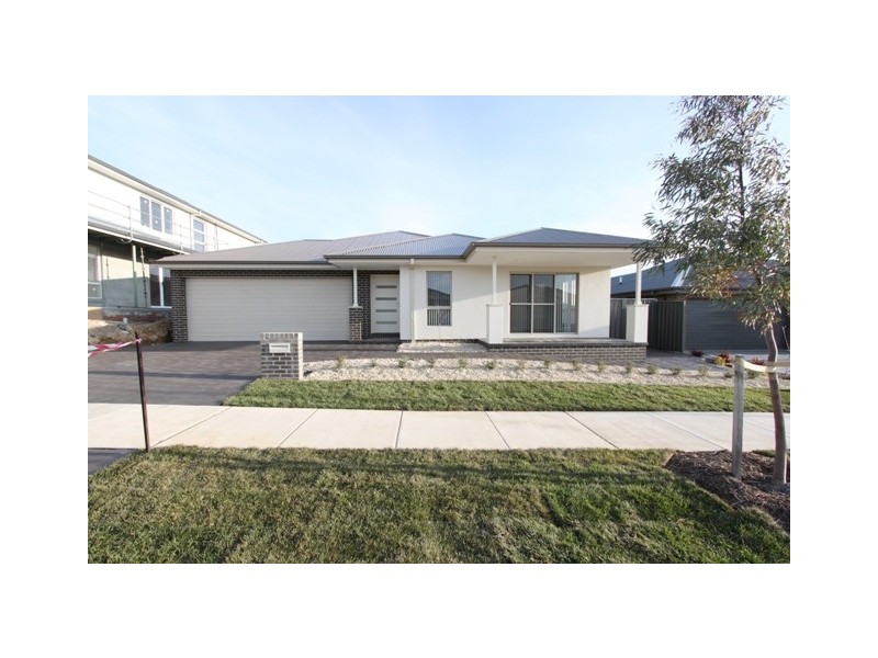 22 Bonarba Link, Googong NSW 2620