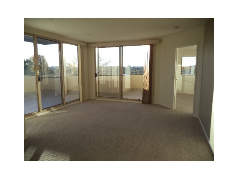 35/ 12 Waniassa Street, Queanbeyan East NSW 2620