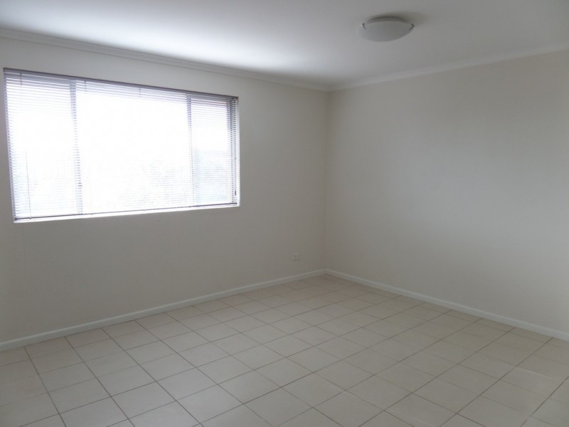 18/22 Lowe Street, Queanbeyan NSW 2620
