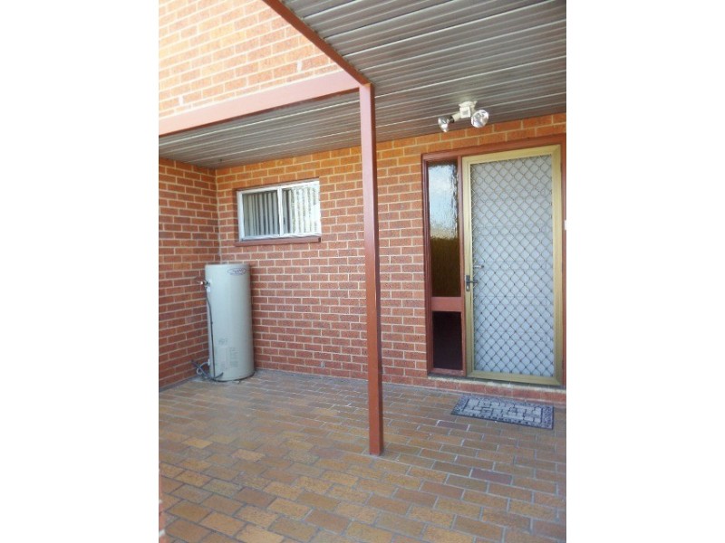 9/1 Hakea Street, Queanbeyan NSW 2620