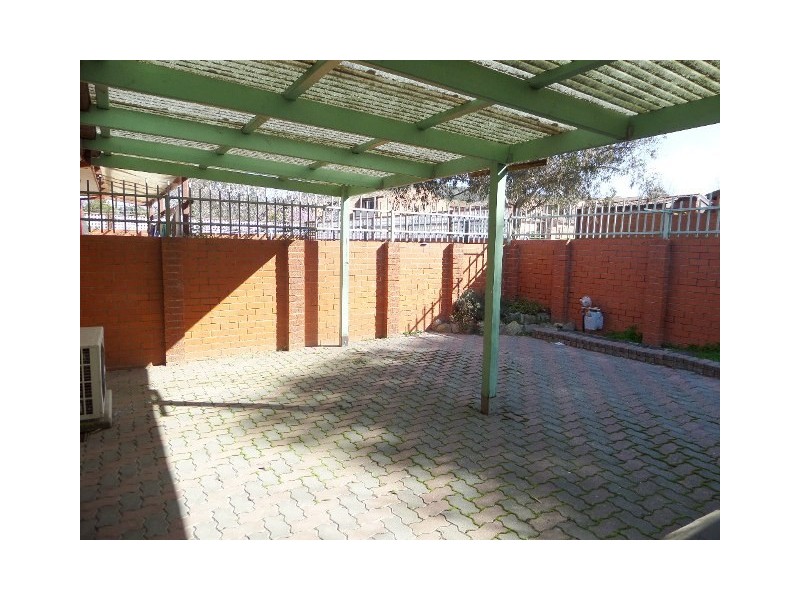 9/1 Hakea Street, Queanbeyan NSW 2620