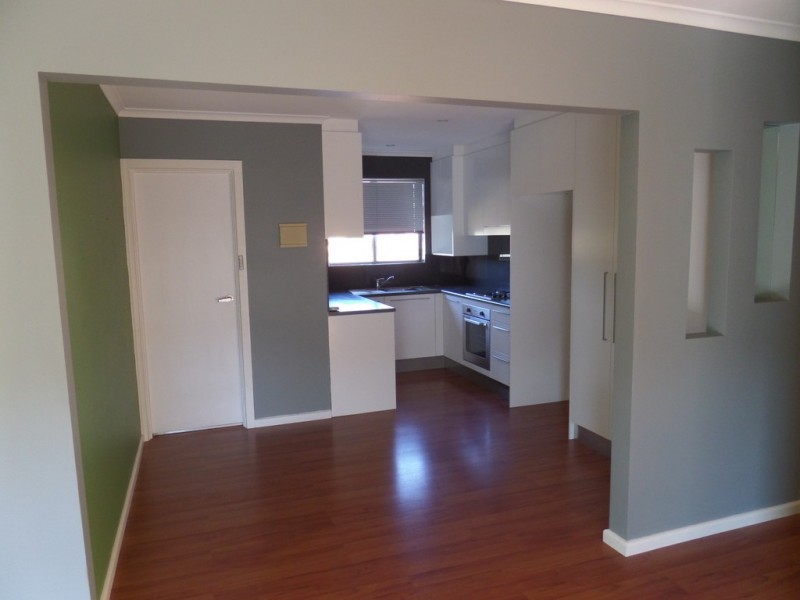 11/17 Mowatt Street, Queanbeyan NSW 2620