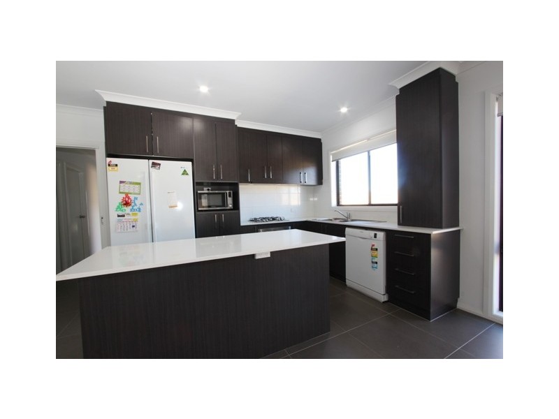 12 Bambridge Parade, Googong NSW 2620