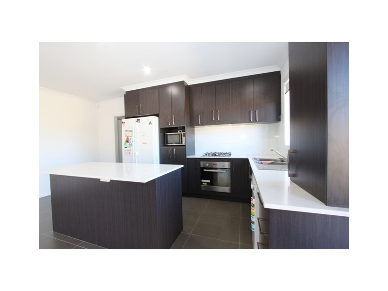 12 Bambridge Parade, Googong NSW 2620